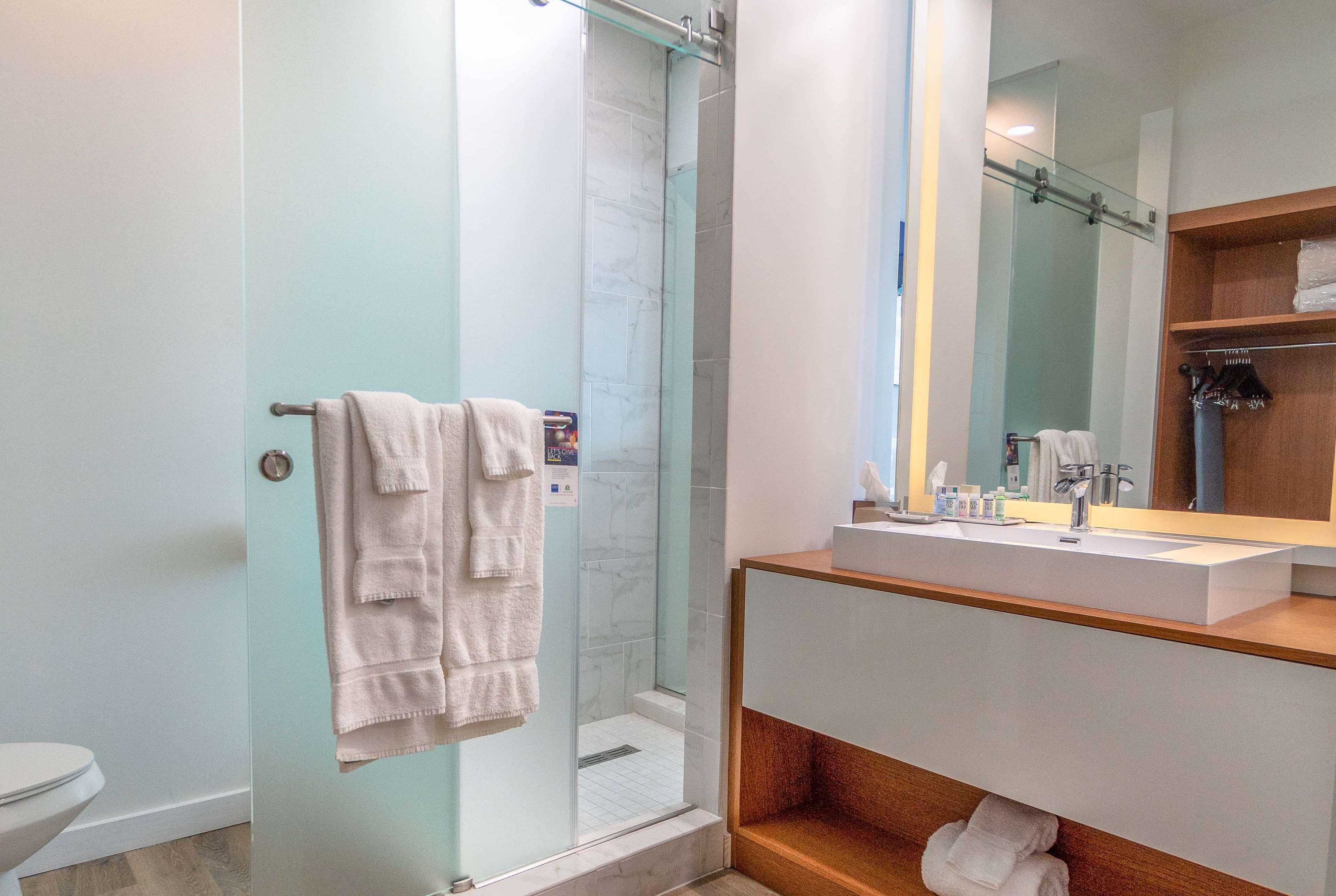 Maritime Hotel Fort Lauderdale Airport & Cruiseport Bagian luar foto