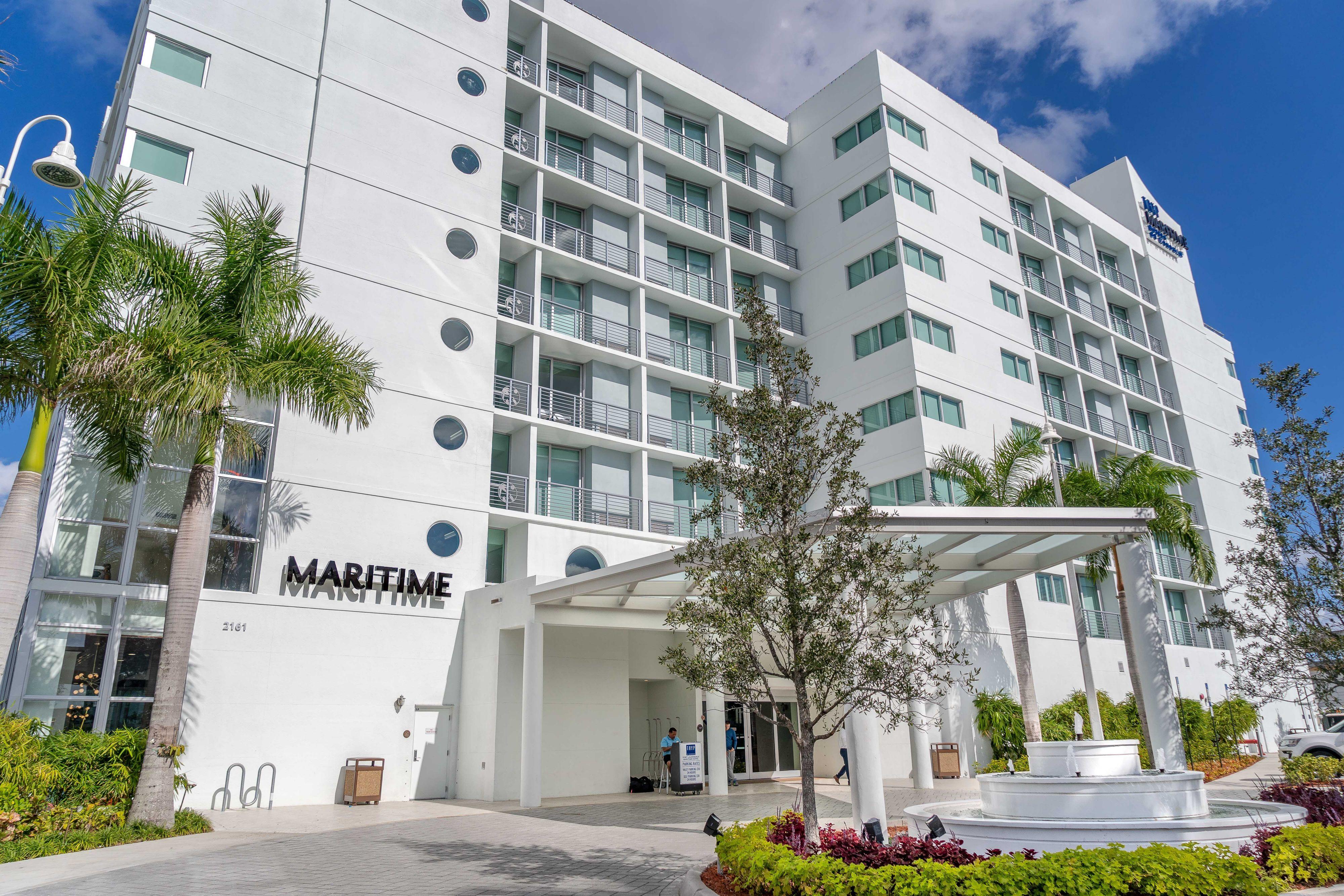 Maritime Hotel Fort Lauderdale Airport & Cruiseport Bagian luar foto