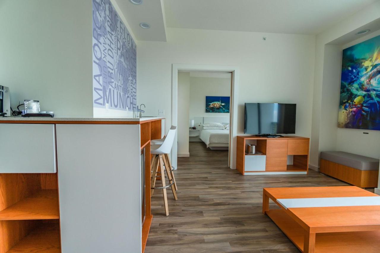 Maritime Hotel Fort Lauderdale Airport & Cruiseport Bagian luar foto